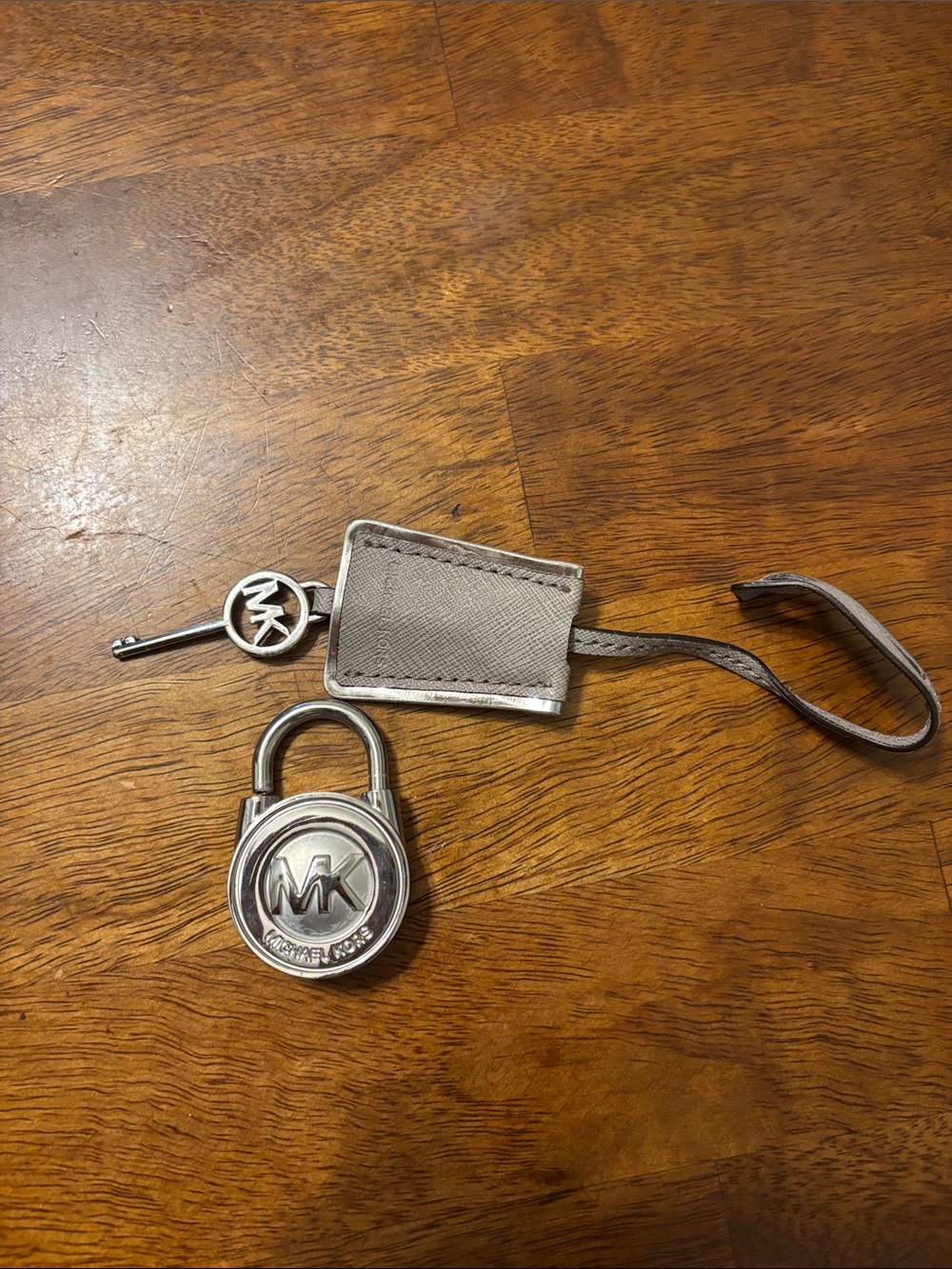 Michael Kors lock and Key